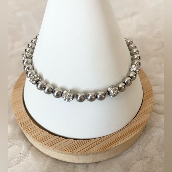 Michael Kors EUC Beaded Adjustable Bracelet Set - Picture 3 of 5